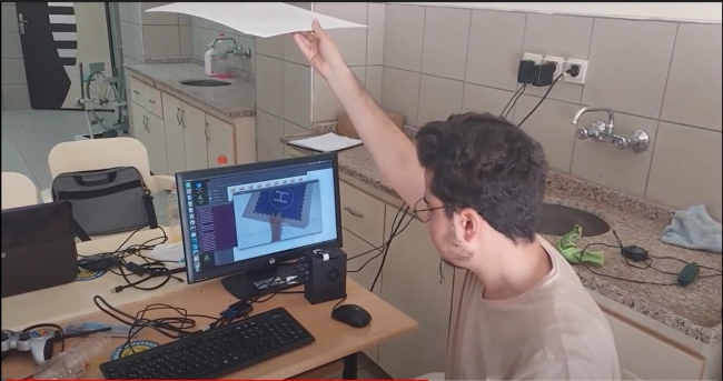 HRÜ'DE YAPAY ZEKA DESTEKLİ SÜRÜ İHA'LAR ÜRETİLDİ