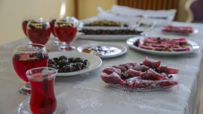 HALFETİ'NİN SİMGESİ KARAGÜL