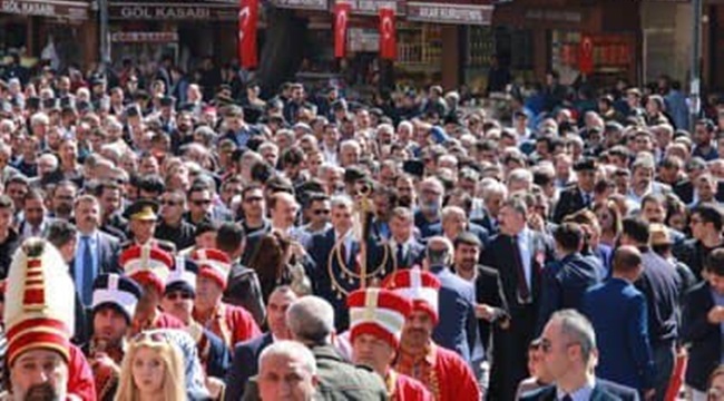Urfa'da 11 Nisan Yürüyüşü