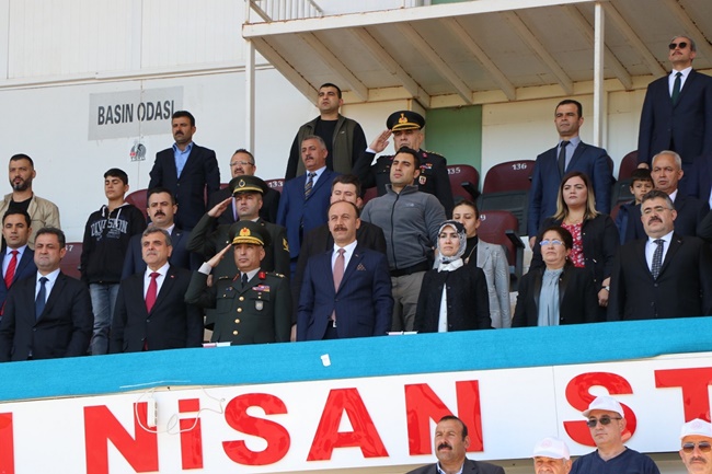 Çocuklar Bayramlarını Bayram Gibi Kutladılar