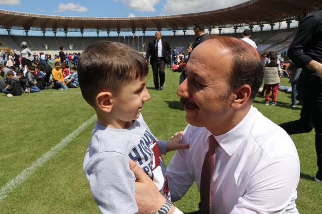 Çocuklar Bayramlarını Bayram Gibi Kutladılar
