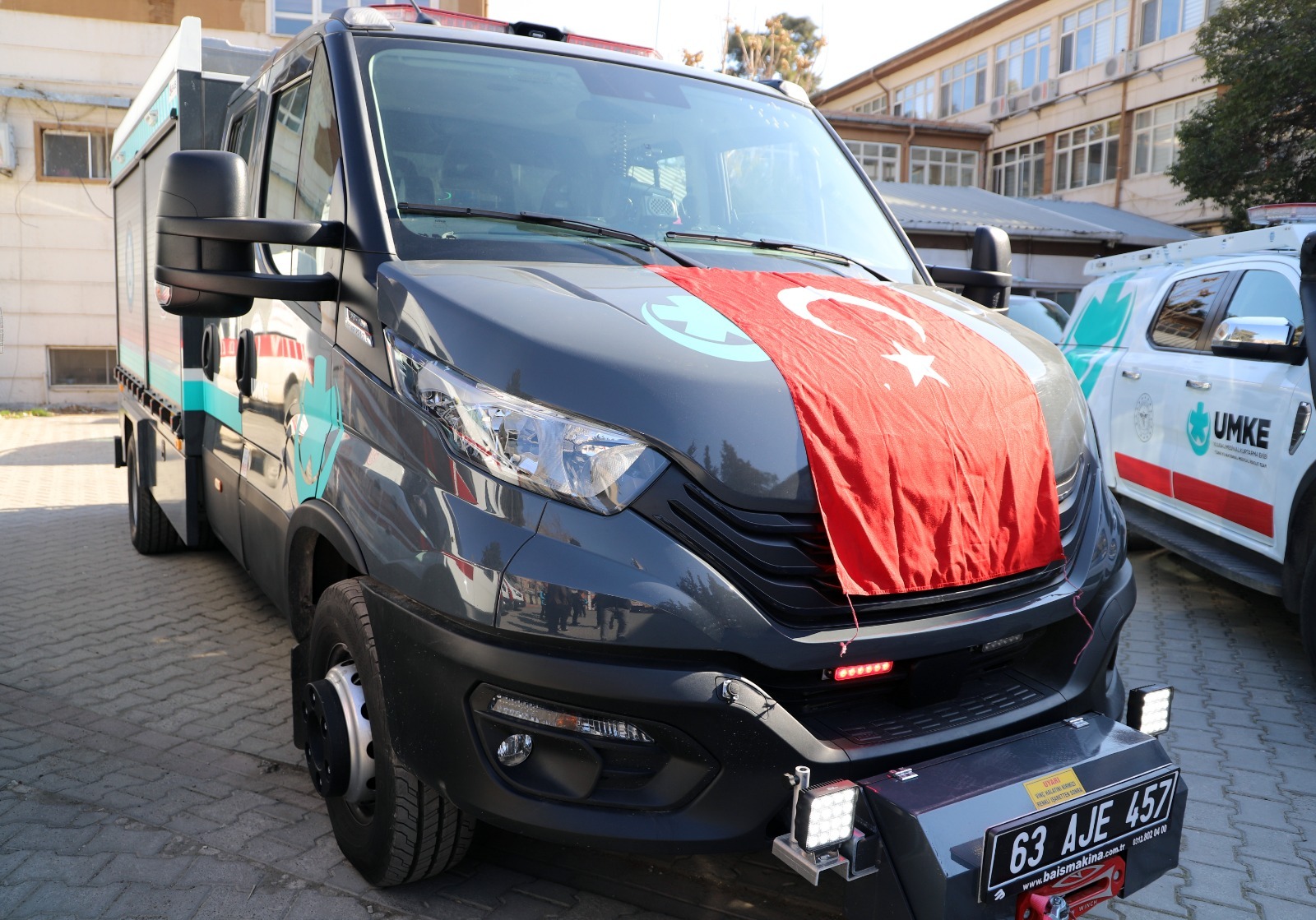 Şanlıurfa'ya 11 Yeni Araç! Acil Sağlık Hizmetleri Güçlendi!