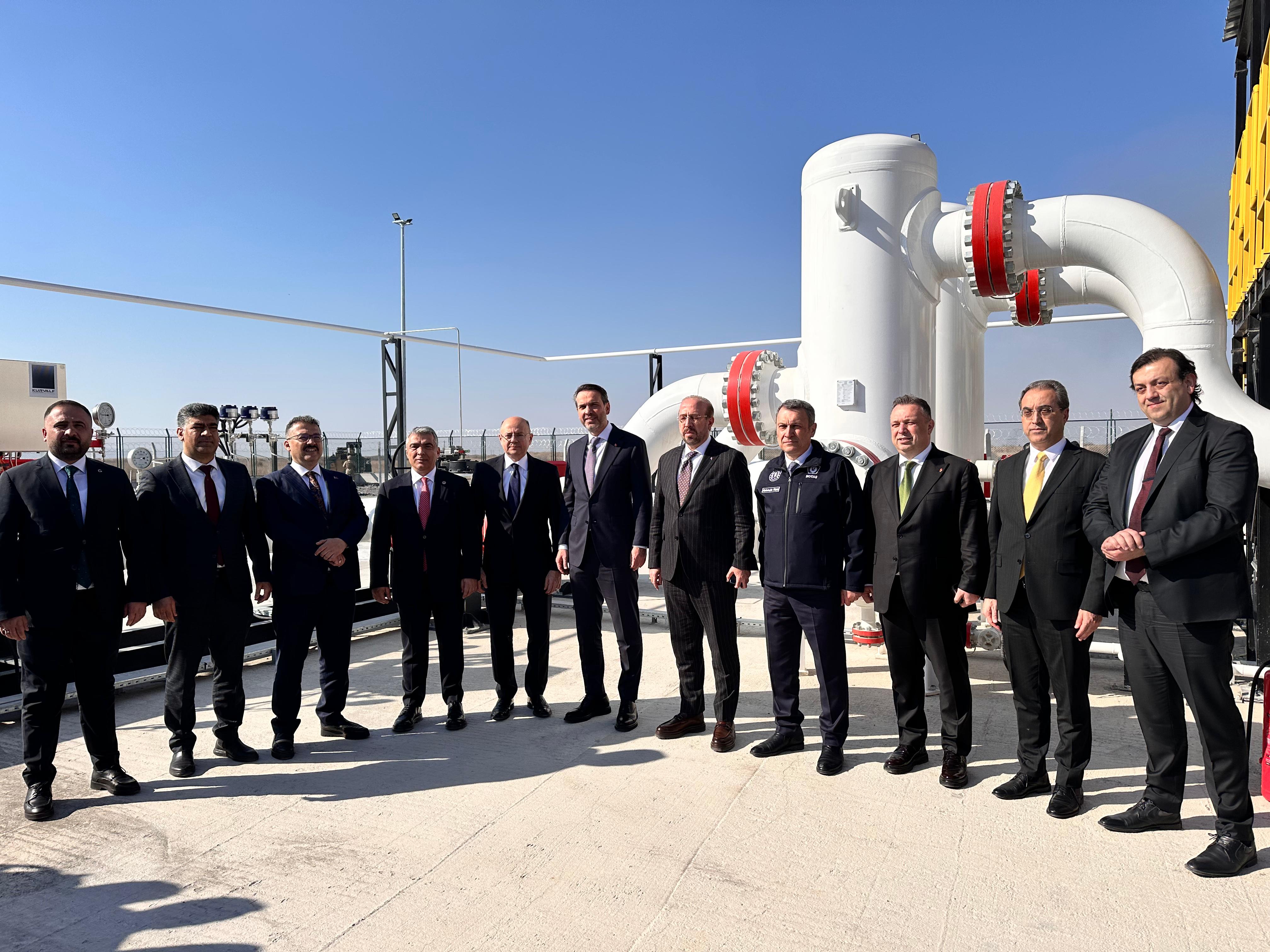 Iğdır-Nahçıvan Doğal Gaz Boru Hattı Açıldı