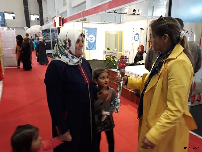Engellileri ve Anneleri unutmadı