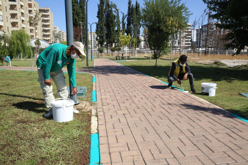 Haliliye'de Parklarda Sonbahar Hazırlığı