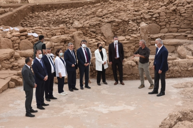 Şanlıurfa'daki Karahantepe Neolitik Alanı Dünyaya Tanıtıldı