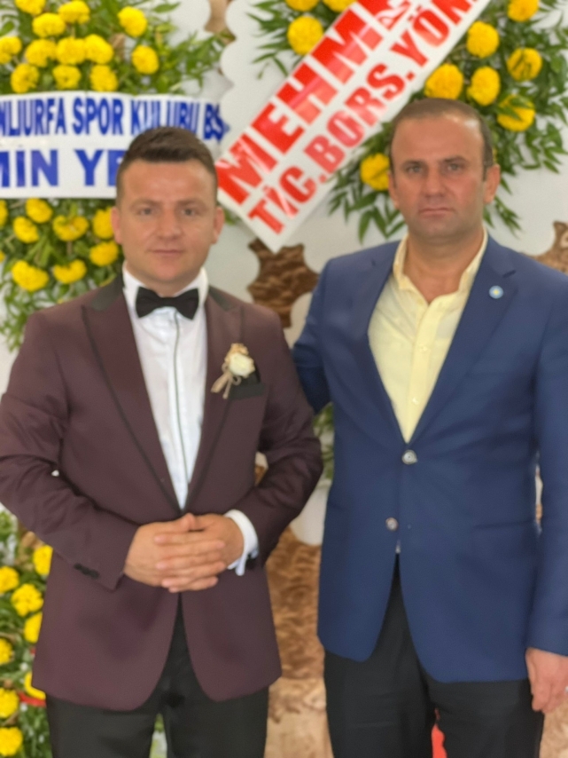 GENÇ İŞ İNSANI GÖRKEMLİ TÖREN İLE EVLENDİ