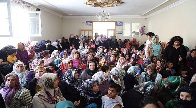 Ayşe Ekinci, Eyyübiyeli kadınlarla toplantı yaptı