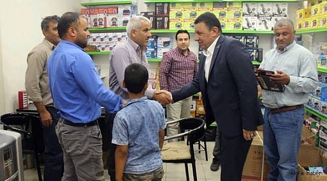 MHP adayı Özyavuz’dan işyerleri yanan esnafa ziyaret