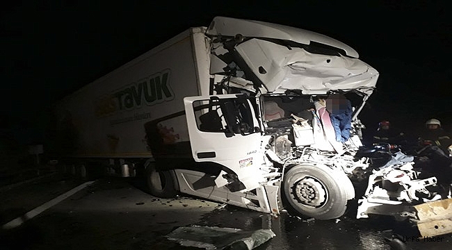 Gaziantep'te iki tır çarpıştı: 1 ölü, 1 yaralı