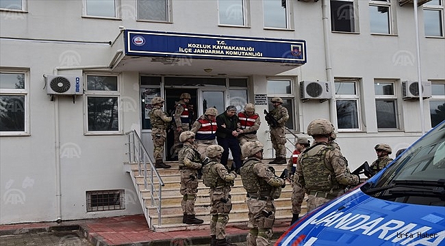 Batman'da fünyeyle patlatılan bomba yüklü araçla ilgili 2 zanlı tutuklandı