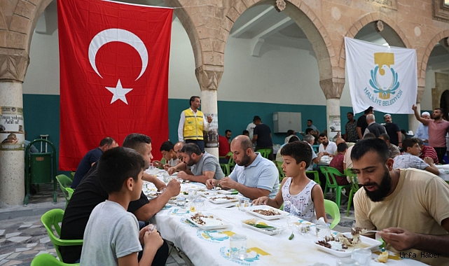 HALİLİYE BELEDİYESİNDEN BİNLERCE VATANDAŞA TİRİT İKRAMI
