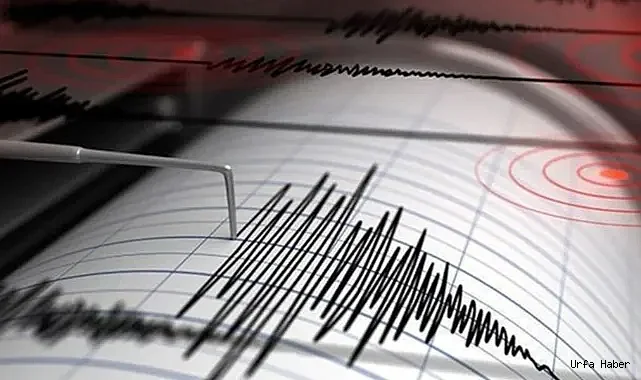 KIRGIZİSTAN-ÇİN SINIRINDAKİ DEPREMDE 3 ÇİNLİ ÖLDÜ