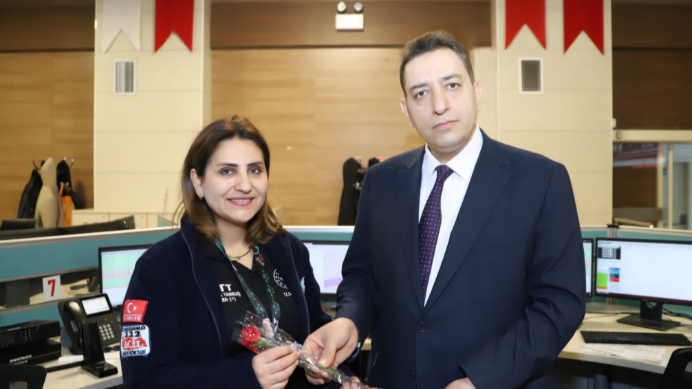 Bebeği Kurtaran 112 Personeline Teşekkür