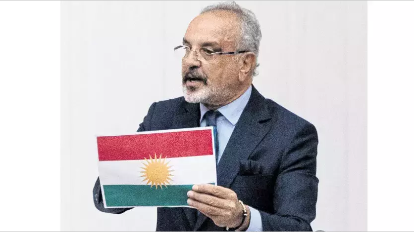 Meclis’te ‘Kürdistan Bayrağı’ Gerilimi!
