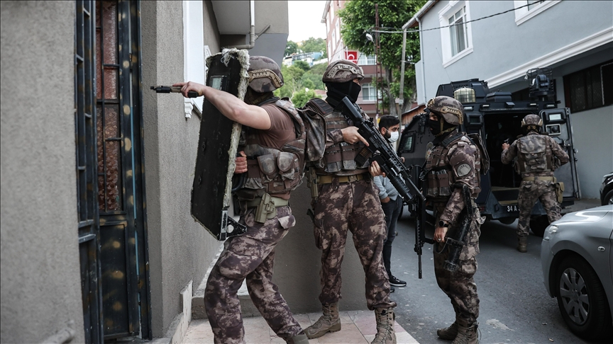 Birecik'te Zehir Tacirlerine Ağır Darbe! 14 Tutuklama