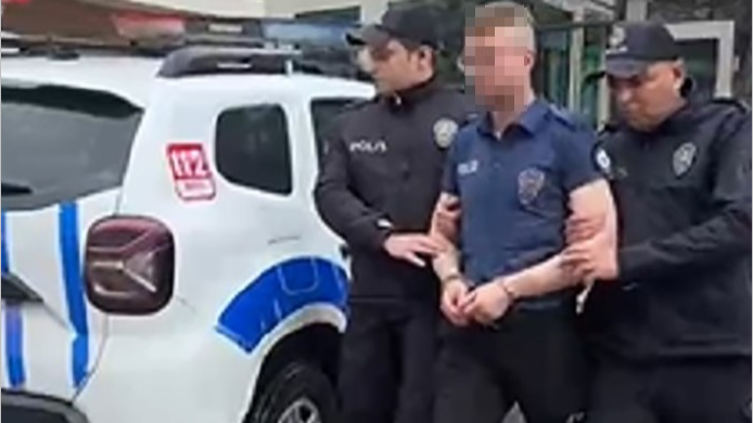 Sahte Komutan Bu Sefer Polis Oldu!