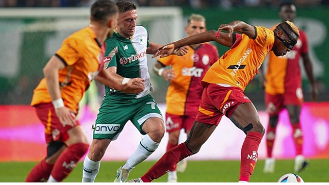 Galatasaray 5 golle finale yükseldi