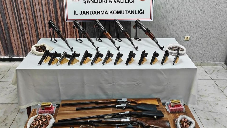 Çamaşır Makinesinden Silah Çıktı