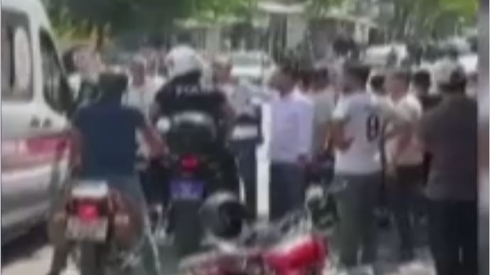 Siverek'te Dehşet:Silahlar Ve Satırlar Sallandı : 3 Yaralı !