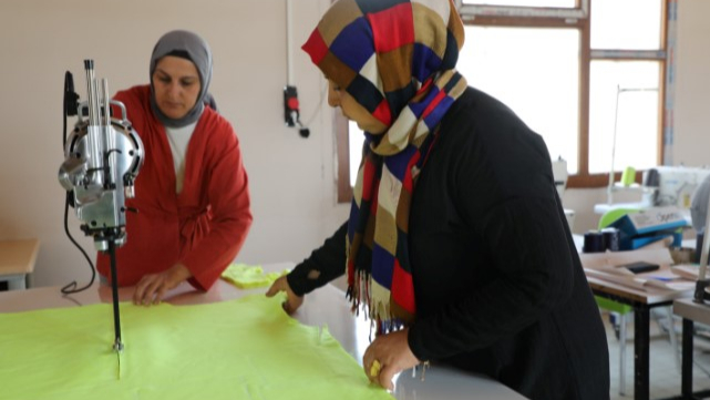 Viranşehir’den Kadınlara İş, Ekonomiye Katkı!