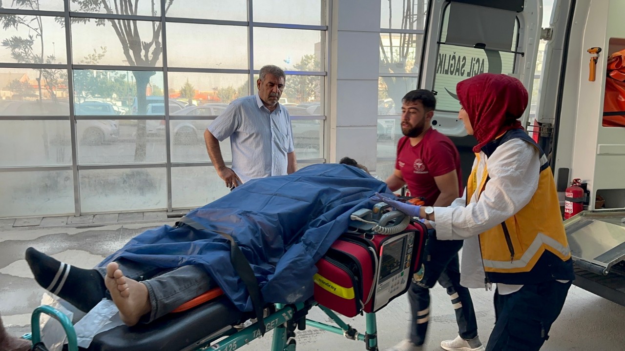Aracına Silahlı Saldırı: 1 Kişi Ağır Yaralandı !