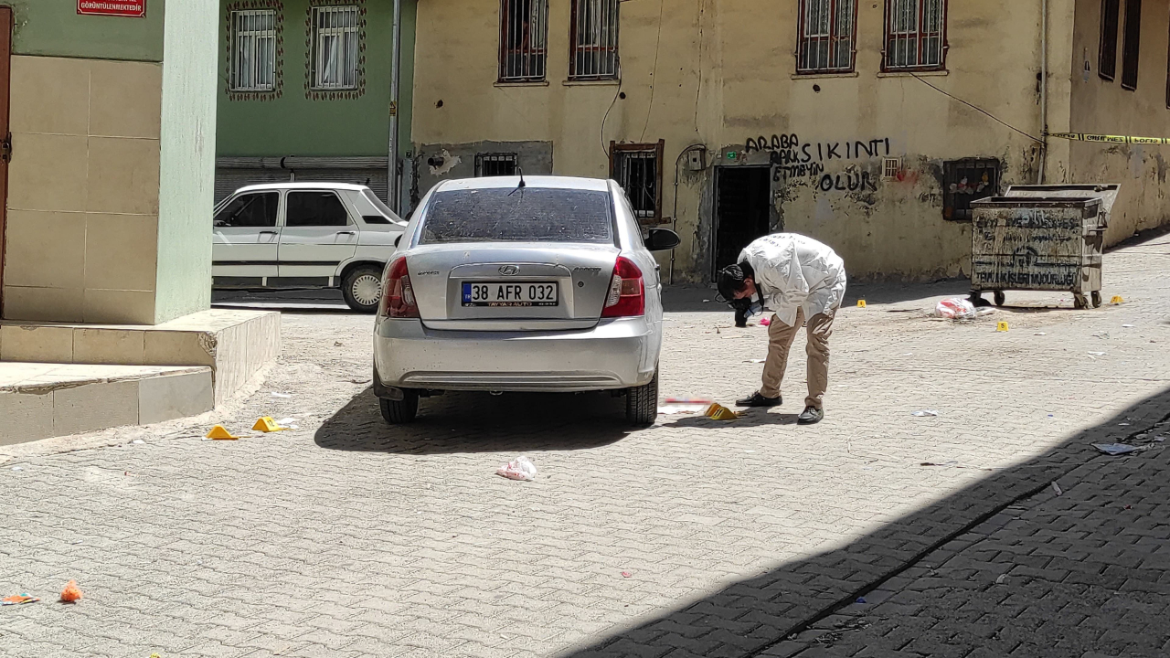 Şanlıurfa’da Cuma Namazı Sonrası Silahlı Pusu! 2 Yaralı