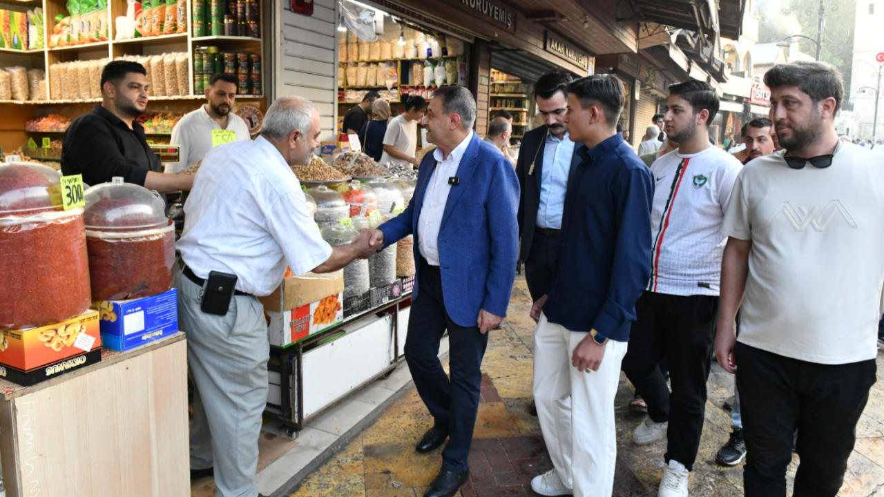 Vali Şıldak’tan Haşimiye ve Balıklıgöl Esnafına Rehberlik Ziyareti