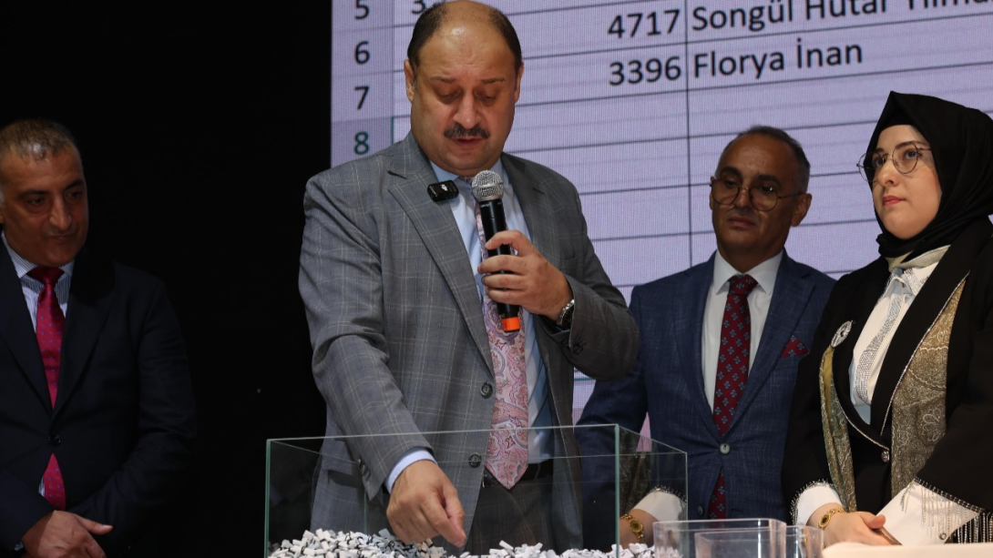 Gülpınar’dan Eleştirilere Sert Yanıt:“Anlamak İstemeyenler Var”