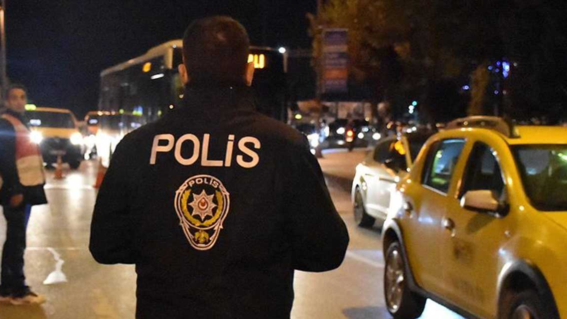 25 Yaşındaki Genç Defalarca Bıçaklandı !
