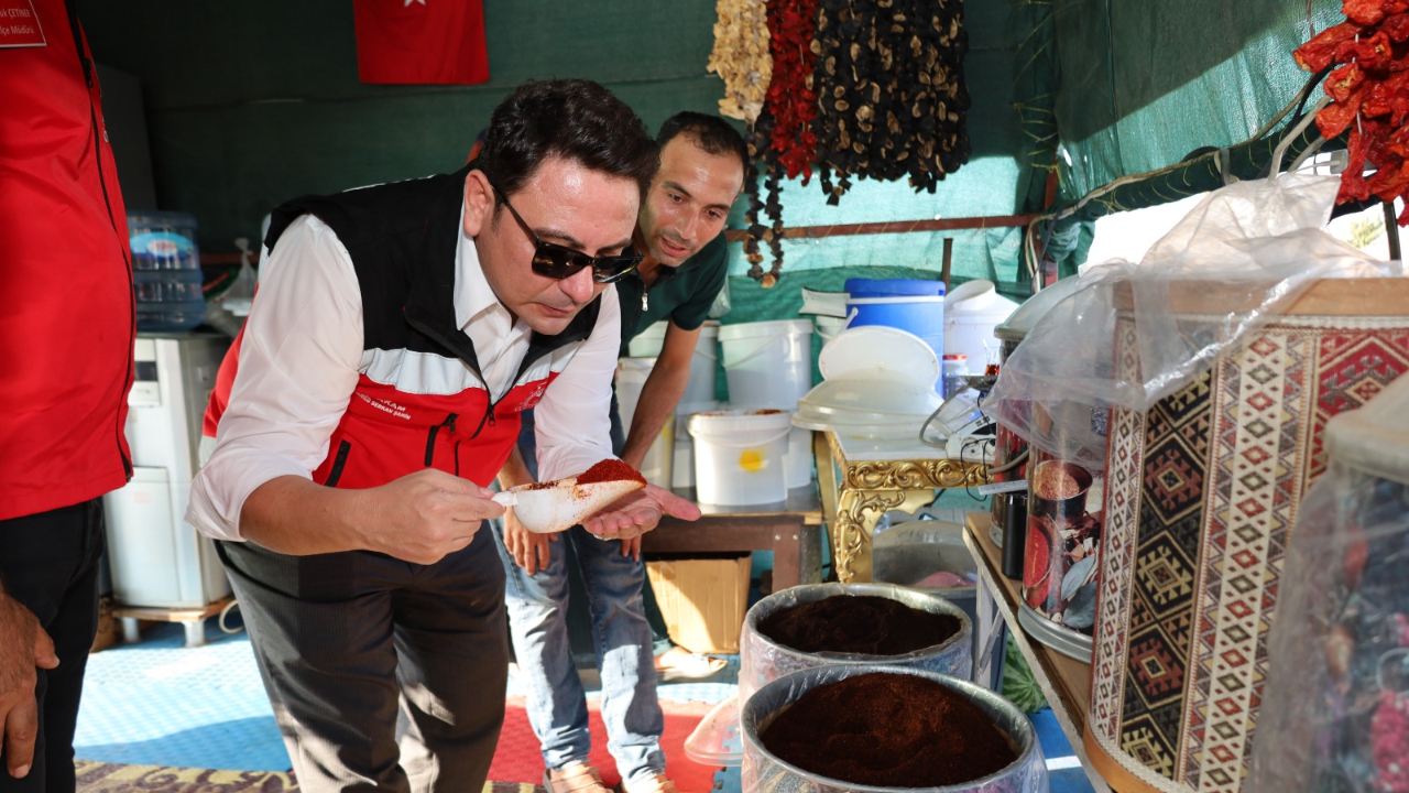 Haliliye’de Urfa İsotu Üretim Alanı Yerinde Denetlendi