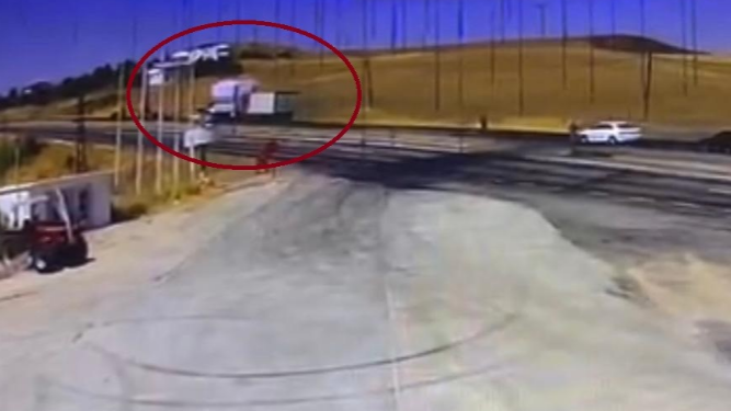 Diyarbakır’da Trafik Kazası:1 Kişi Hayatını Kaybetti