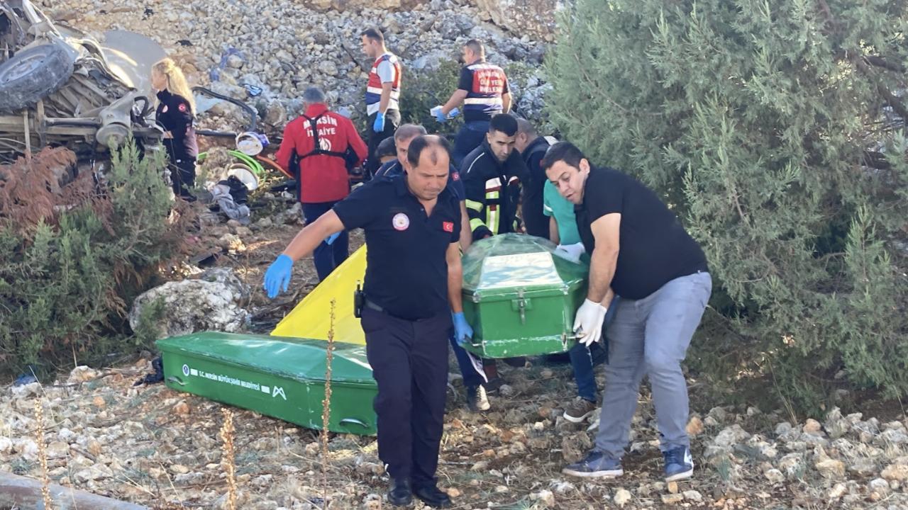 İşçileri Taşıyan Minibüs Şoförü Ehliyetsiz Çıktı: 4 Ölü