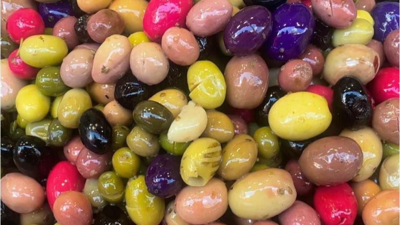 Zeytin Kavgası “Osmanlı Karışımı”na Dönüştü