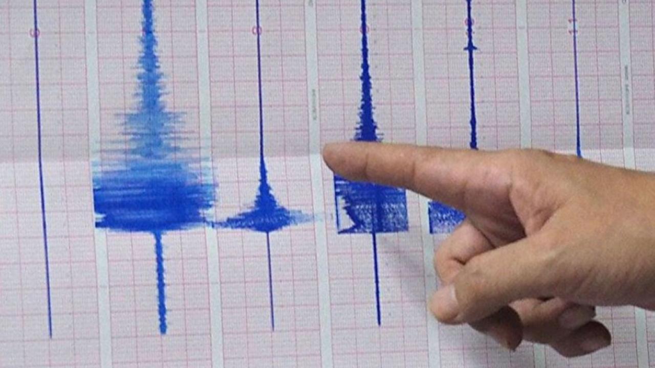 Balıkesir Sındırgı'da Korkutan Deprem!