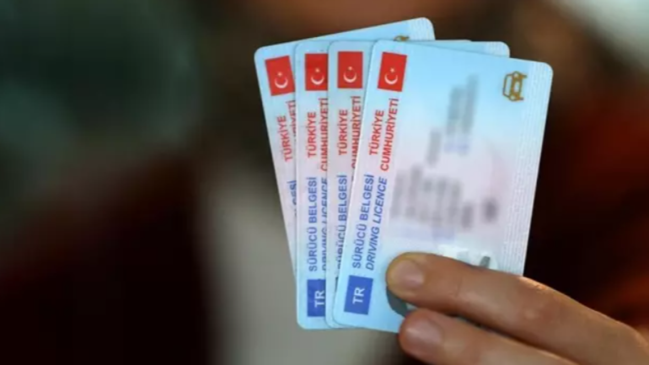 Sürücülere Müjde: Ehliyet Geçişlerinde Yeni Dönem