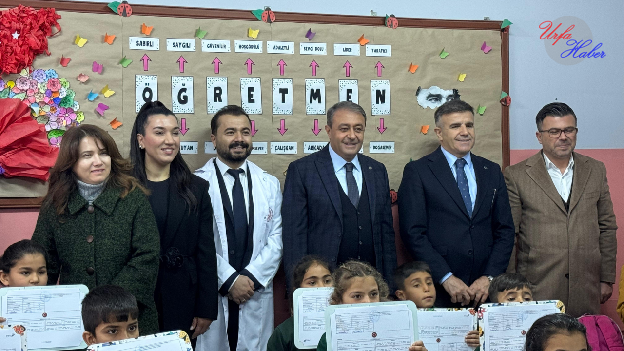 Şanlıurfa'da Karne Heyecanı: Vali Şıldak Öğrencilerle Buluştu