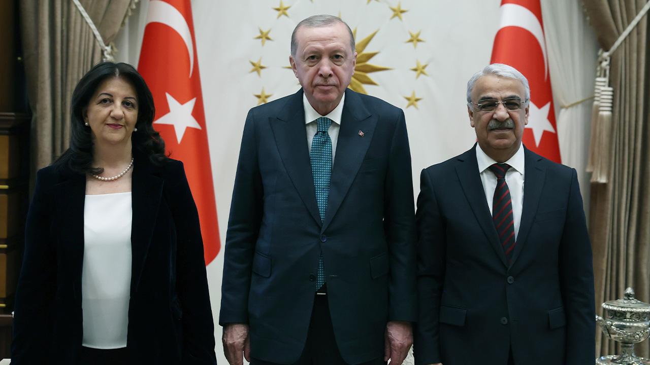 DEM Heyetinden Cumhurbaşkanı Erdoğan görüşmesinin ardından yazılı açıklama!