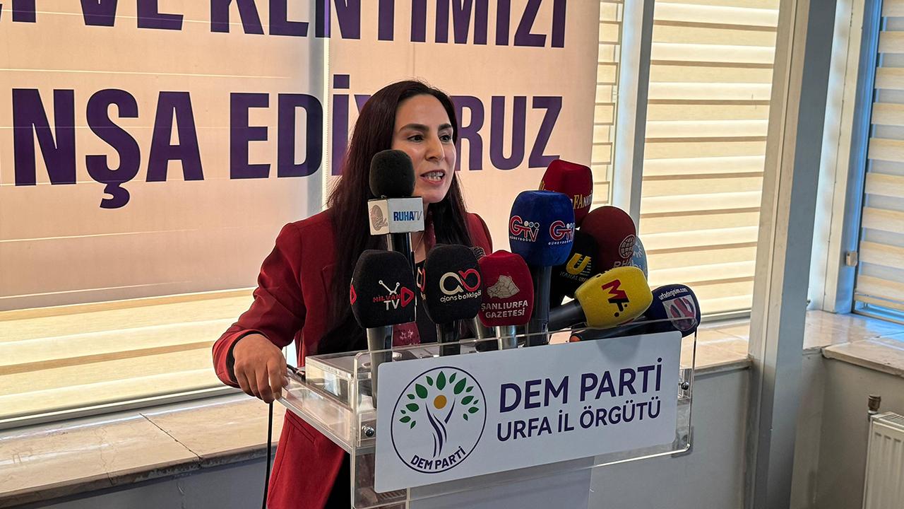 DEM Parti Urfa’da İftar Programı Düzenledi!