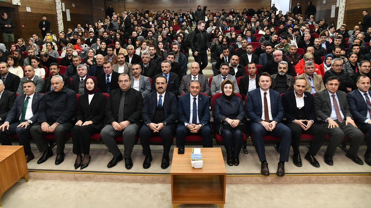 Urfa'da 6 Şubat depremlerinde hayatını kaybedenler anıldı!