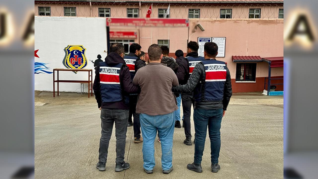 Urfa'da dahil 3 ilde DAEŞ operasyonu!