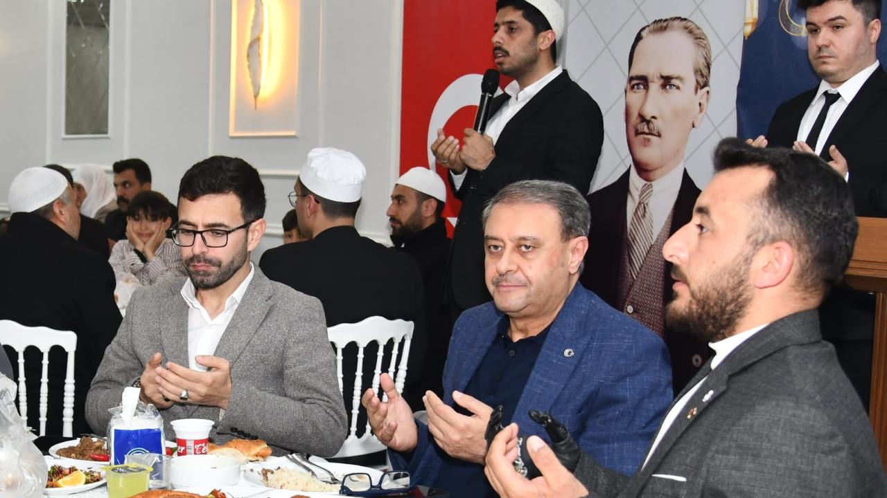 Vali Şıldak iftarda Ceylanpınarlılarla buluştu!