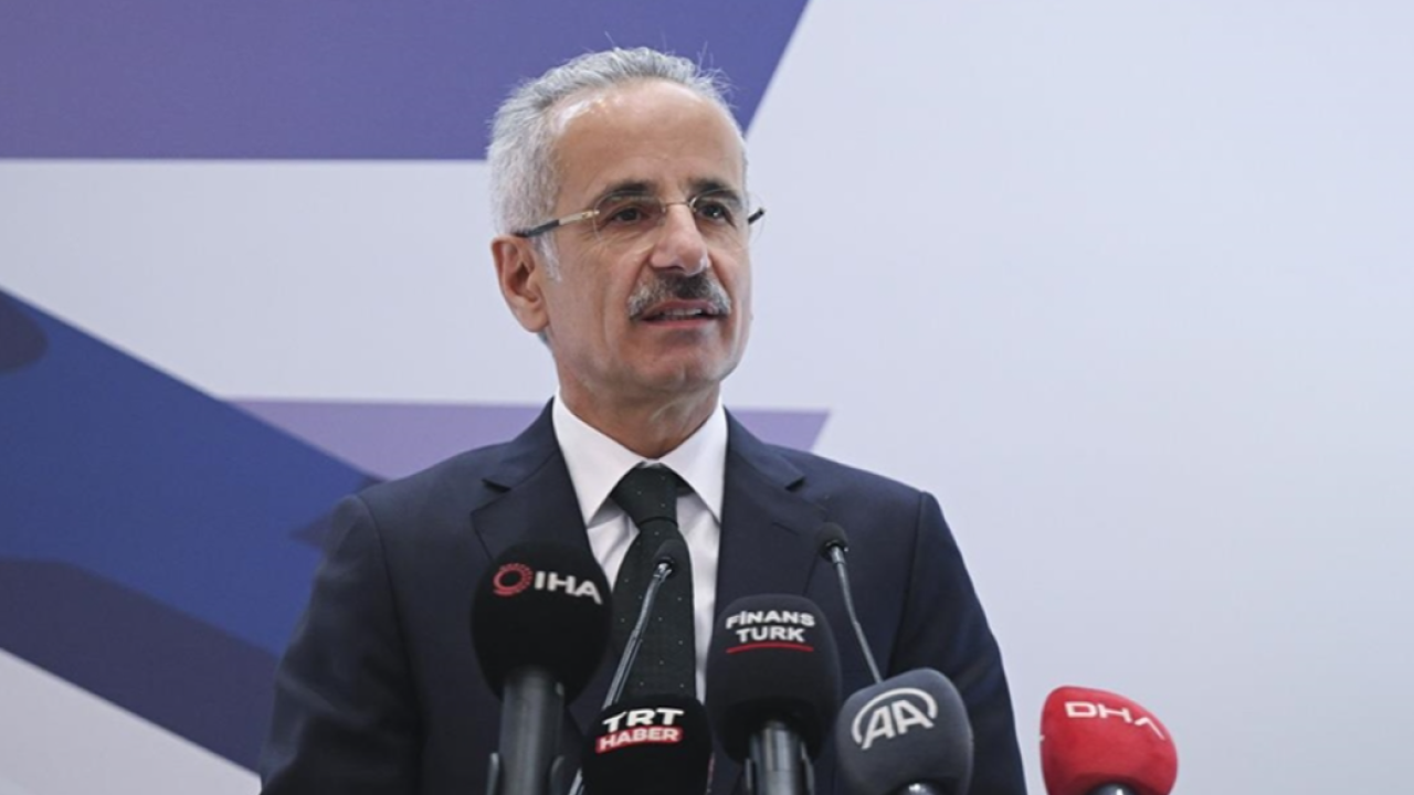 Bakan Uraloğlu’ndan savaş nedeniyle bölgedeki uçuşlara ilişkin açıklama!