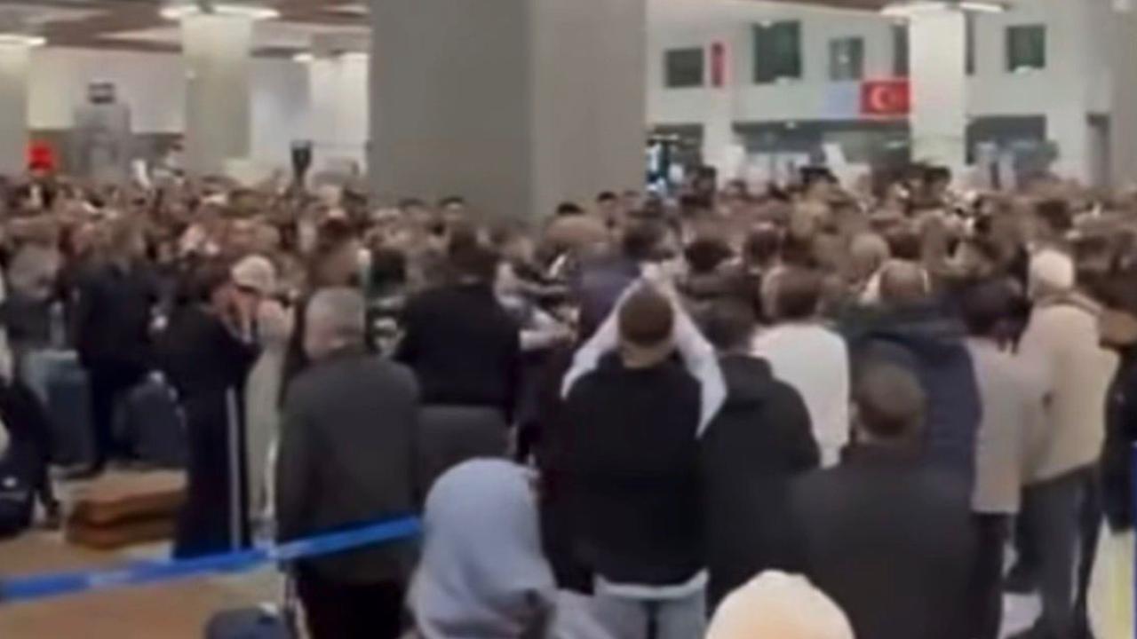 Gaziantep Havalimanı'ndan kavga ve gerginlik!