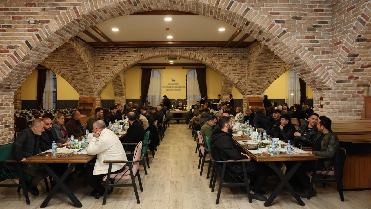 Gülpınar basın mensuplarıyla iftarda buluştu!