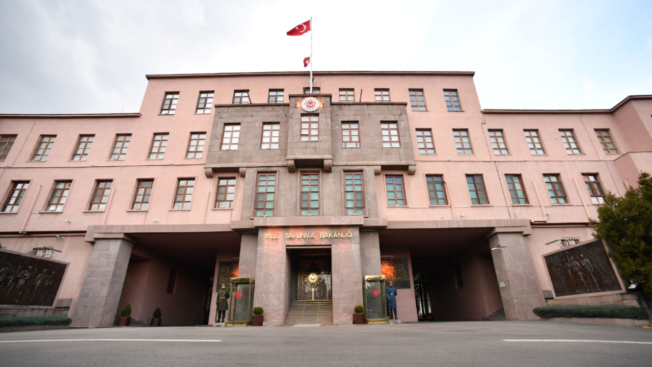 MSB duyurdu: 3. füze imha edildi!