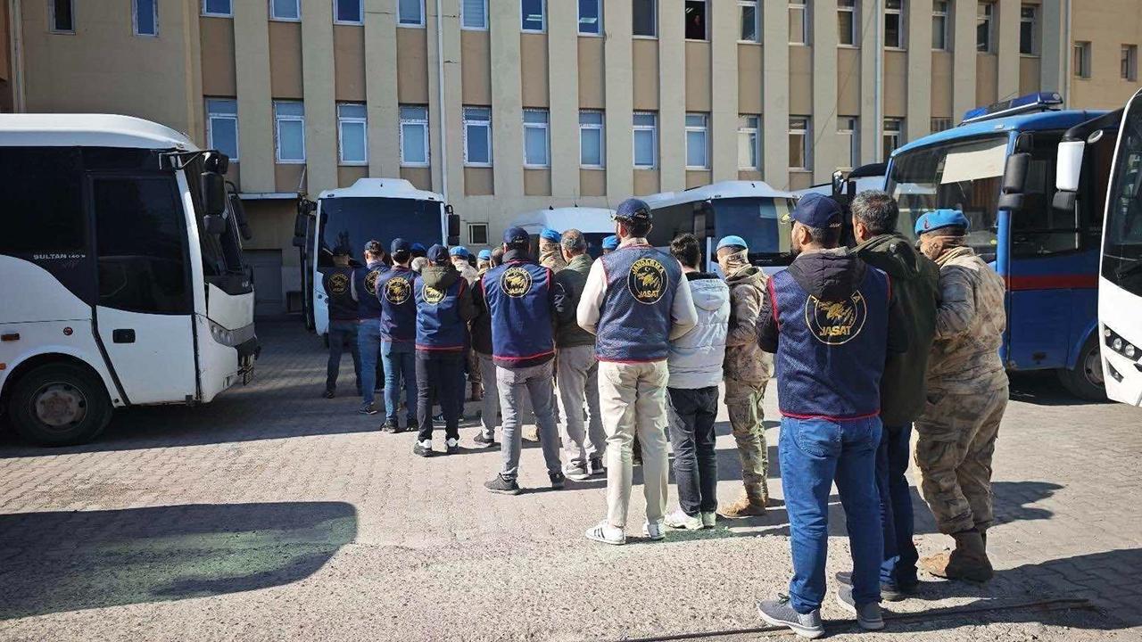 Diyarbakır'da hapis cezası bulunan 162 kişi yakalandı!
