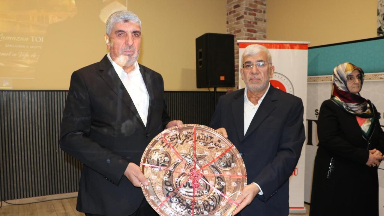 Şanlıurfa İl Müftüsü Ramazan Tolan’a duygusal veda!