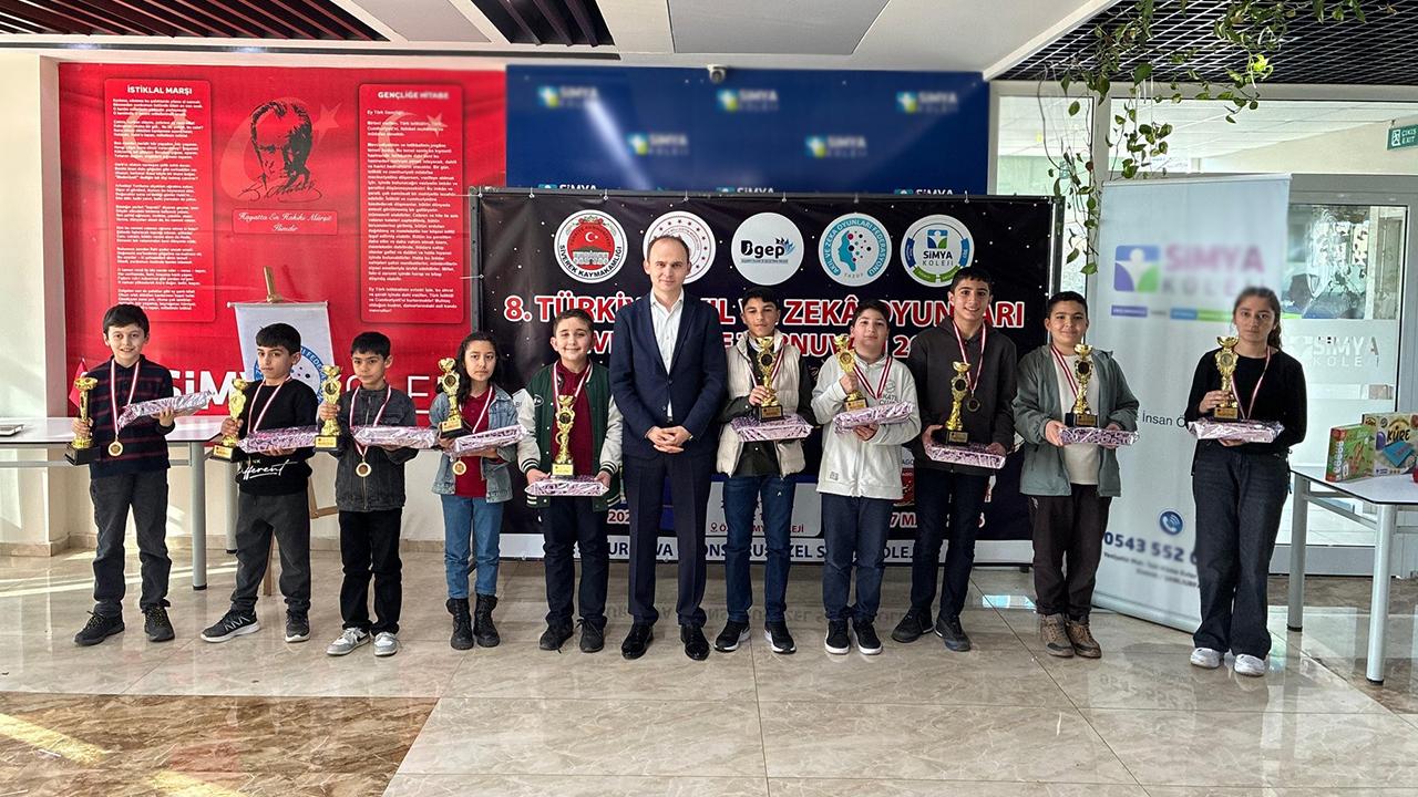 Zeka şampiyonları Siverek’te!