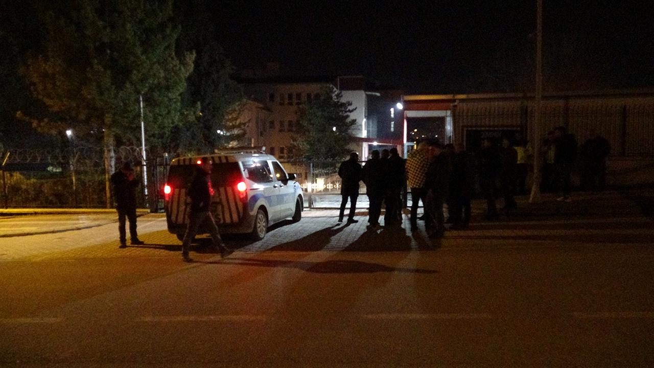 Akrabalar arasında silahlı kavga!